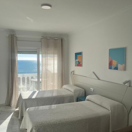 Apartamentos Guaquin 토레몰리노스 외부 사진