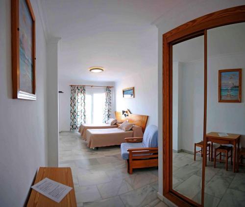 Apartamentos Guaquin 토레몰리노스 외부 사진