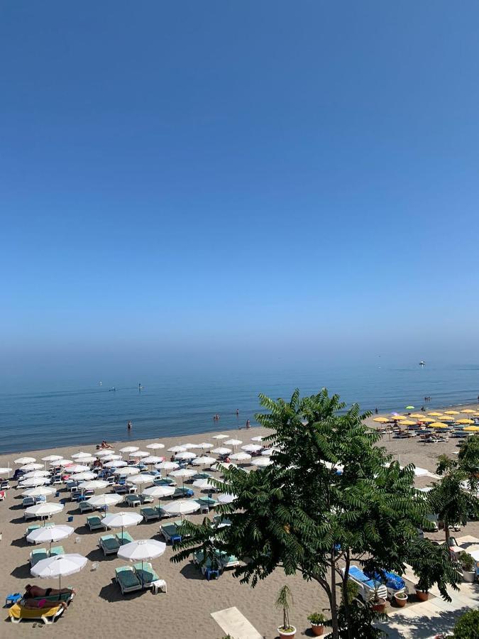 Apartamentos Guaquin 토레몰리노스 외부 사진