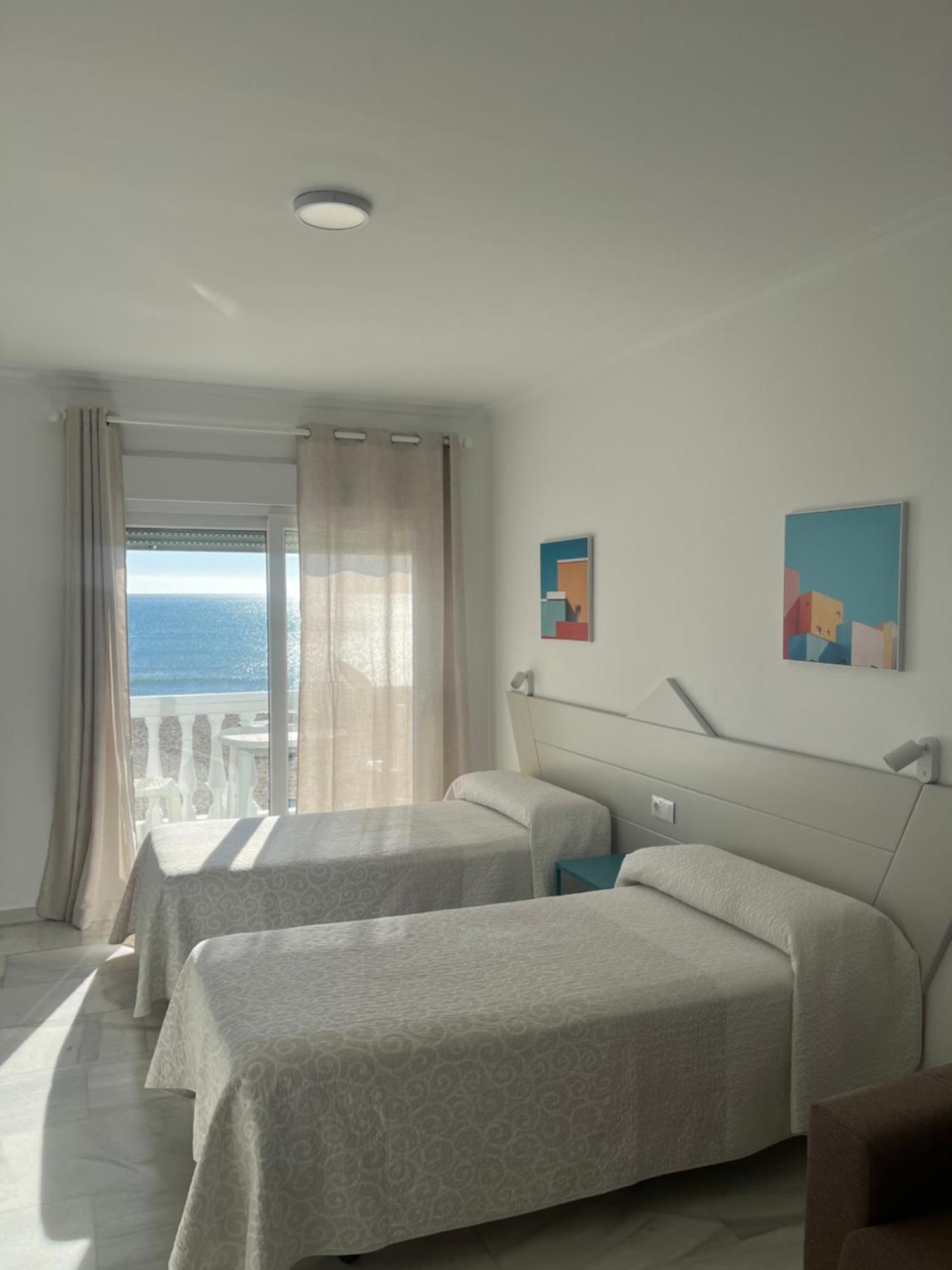 Apartamentos Guaquin 토레몰리노스 외부 사진