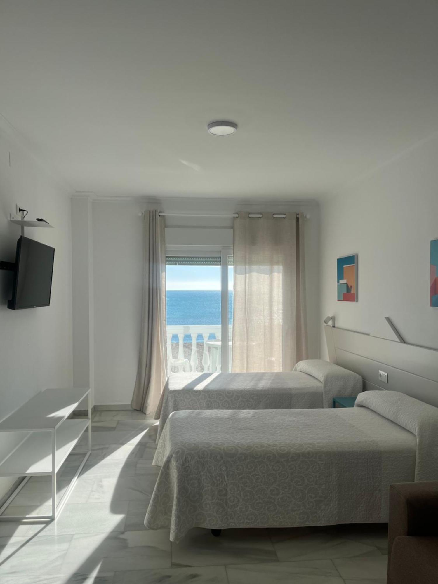 Apartamentos Guaquin 토레몰리노스 외부 사진