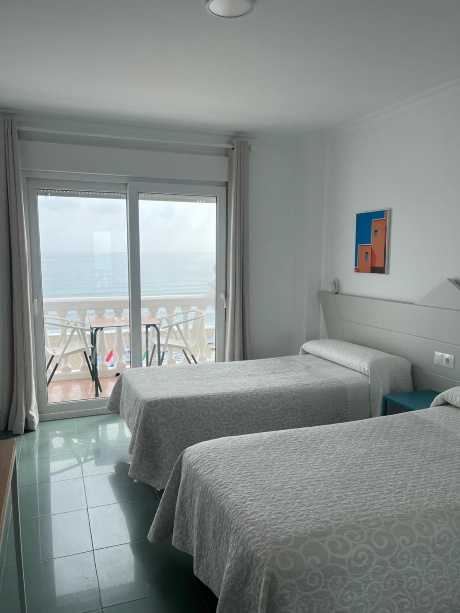 Apartamentos Guaquin 토레몰리노스 외부 사진