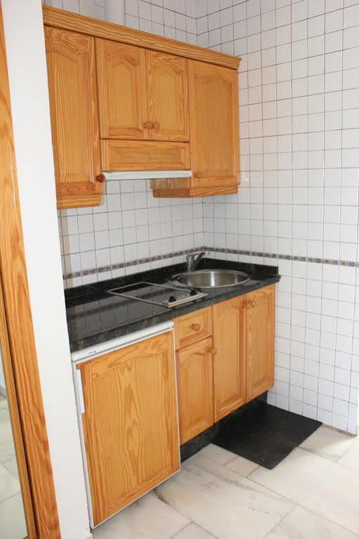 Apartamentos Guaquin 토레몰리노스 외부 사진